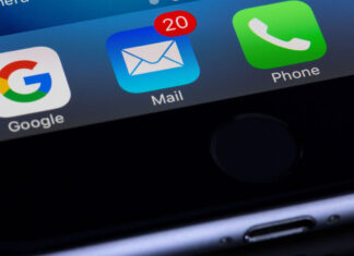 Email Marketing ยังใช้ได้ไหมในตลาดไทย: ทำไมแบรนด์ที่เลิกส่งอีเมลถึงเสียโอกาสมากกว่าที่คิด Email Marketing ยังใช้ได้ไหมในตลาดไทย: ทำไมแบรนด์ที่เลิกส่งอีเมลถึงเสียโอกาสมากกว่าที่คิด